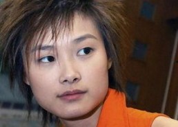 娱乐吃瓜假小子,娱乐圈吃瓜风云录